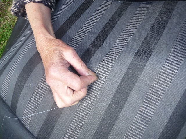 Mains expertes en action.