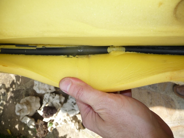 Du coup pour remplacer les renforts plastiques complétement destroy présents sur l'ancienne, après avoir pas mal réfléchi, j'ai opté pour ...