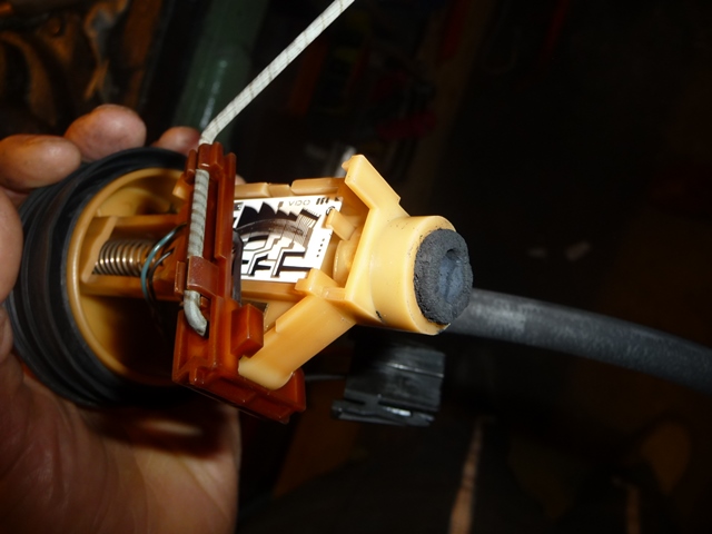 Pompe immergée et joint en caoutchouc