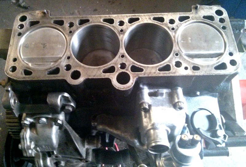 f-bas moteur.jpg