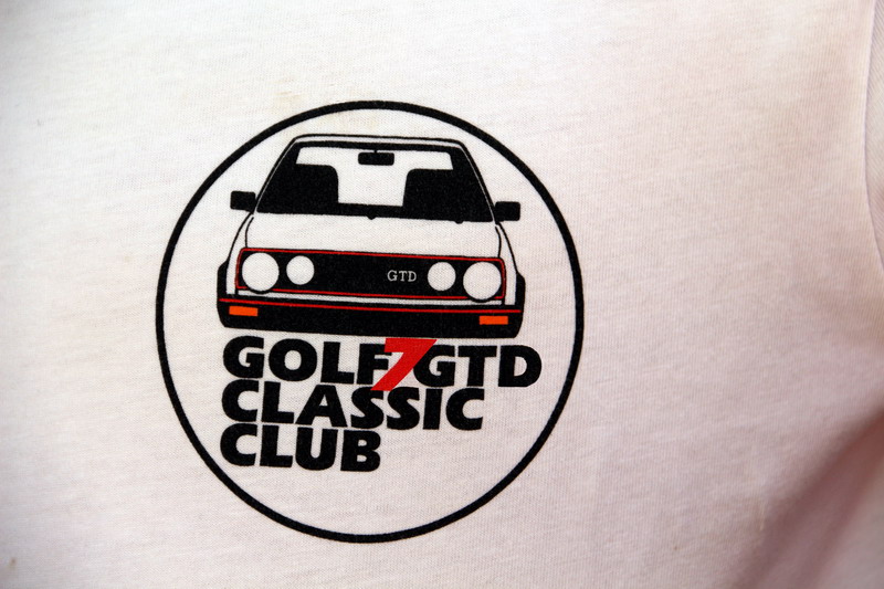 T-shirt.jpg