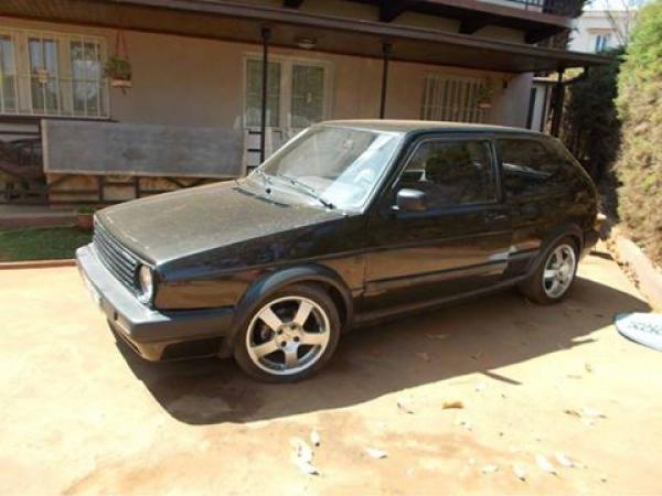 Golf 2 GTI.jpg