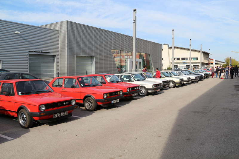 06 Chez le sponsor VW Pontarlier.JPG