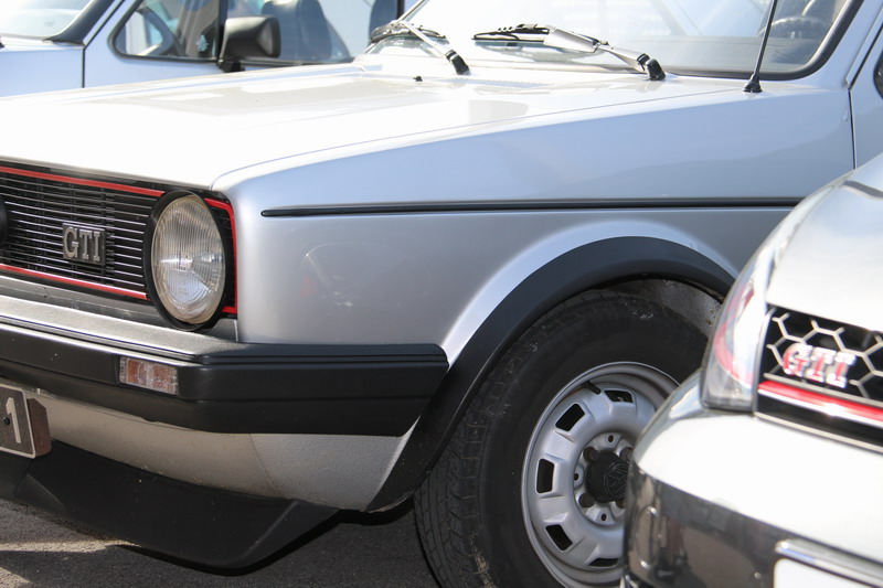 07 GTI vs GTI.JPG