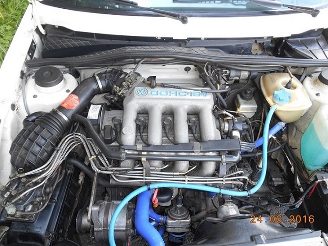 Le fafuleux moteur KR si envoûtant dans les tours et même en bas ...