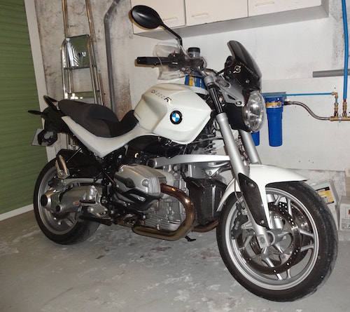 R1200R.jpg