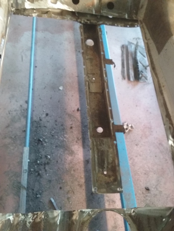 découpe plancher chauffeur