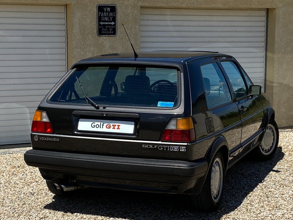 Logo AR des Golf 2 GTI 16S fabriquées avant mars 1987