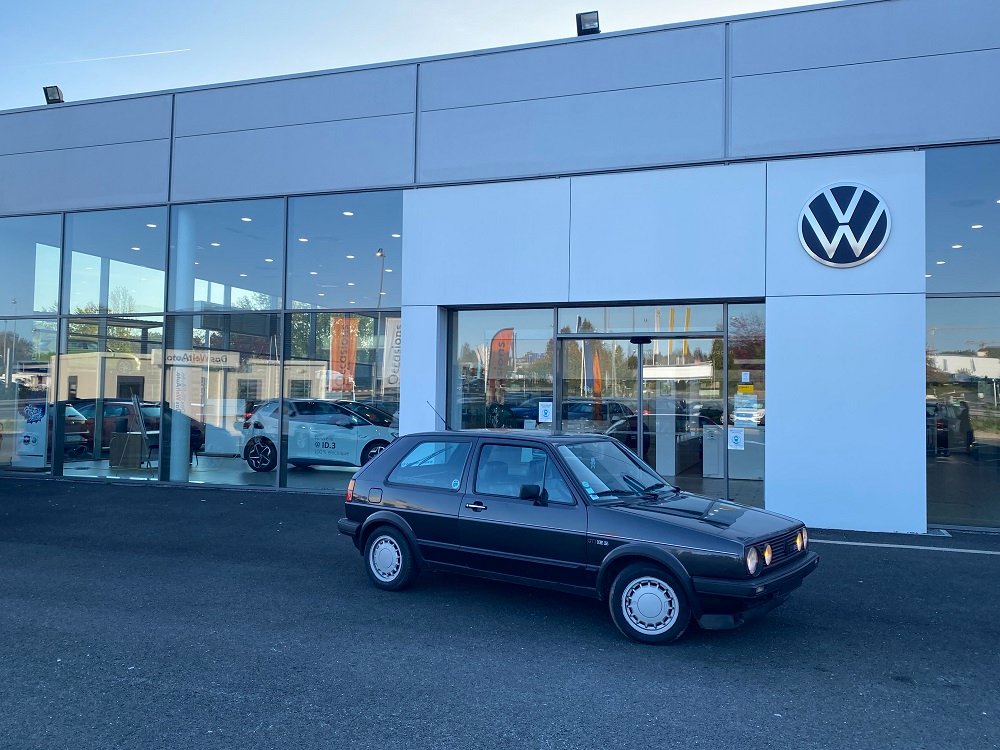 VW Golf 2 GTI 16S . PHOTO115.jpg