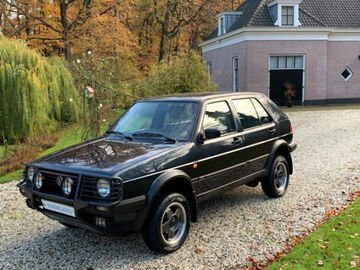 VOLKSWAGEN-GOLF-4x4.jpg