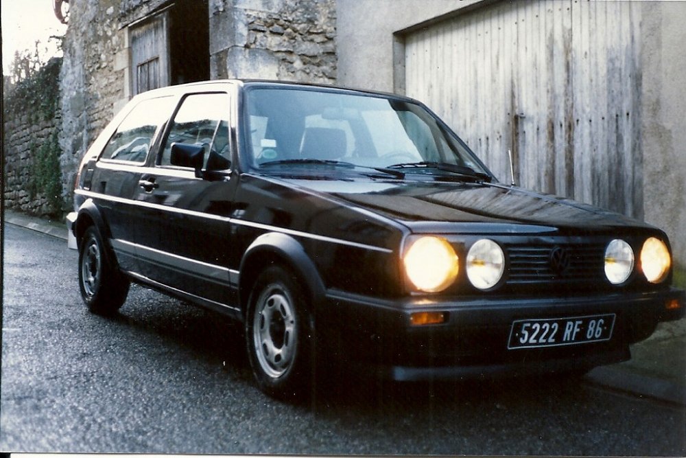 19 EV22 1985
