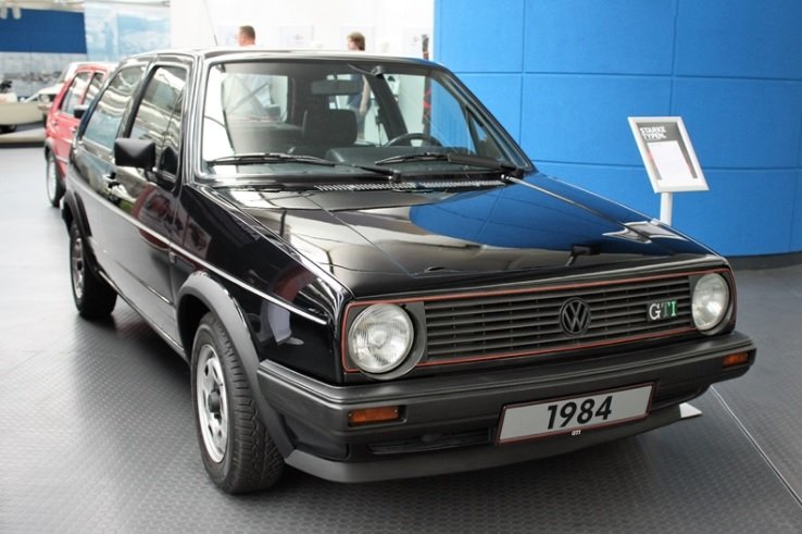 1984 VW Golf 2 GTI EV noire.jpg