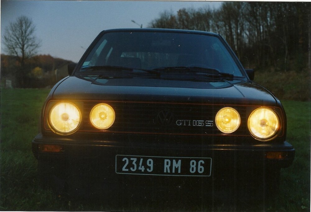 1987 VW Golf 2 GTI 16S noir -1.jpg