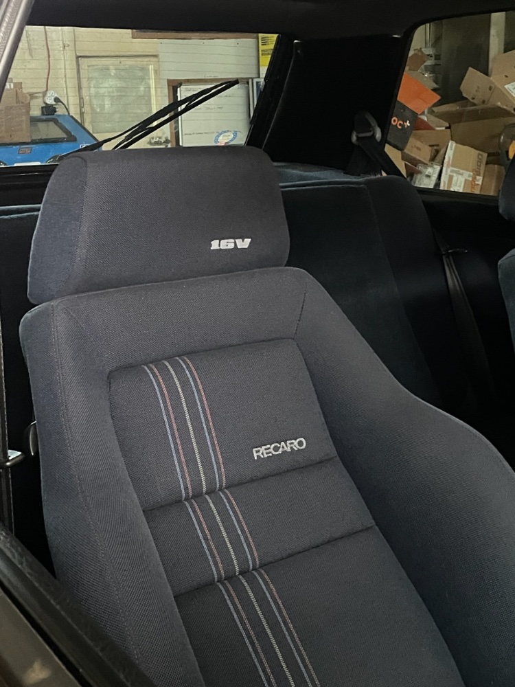 Siège électrique recaro