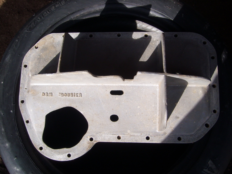 sl275615jm7.jpg