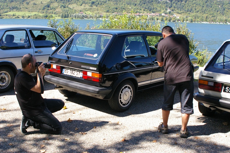 à peine arrivés, que voici déjà les paparazzis !