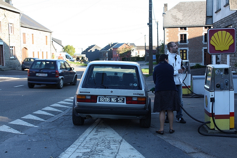 Ravitaillement à une station qui ne vend que du SP98, si si !!!!