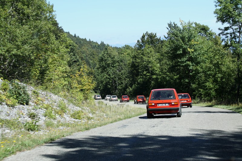La route de la golf (les blanches font bouchon)
