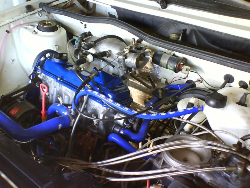 le moteur qui etait en cours de remontage