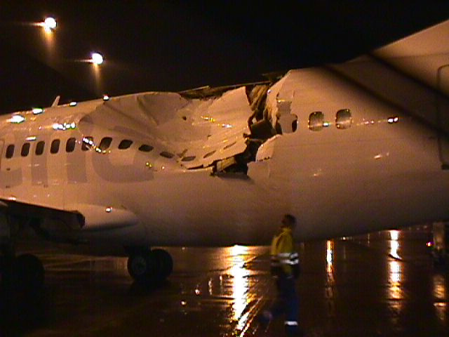 B737-vs-A330-08.jpg