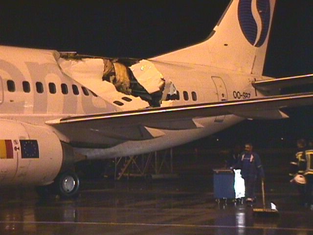 B737-vs-A330-05.jpg