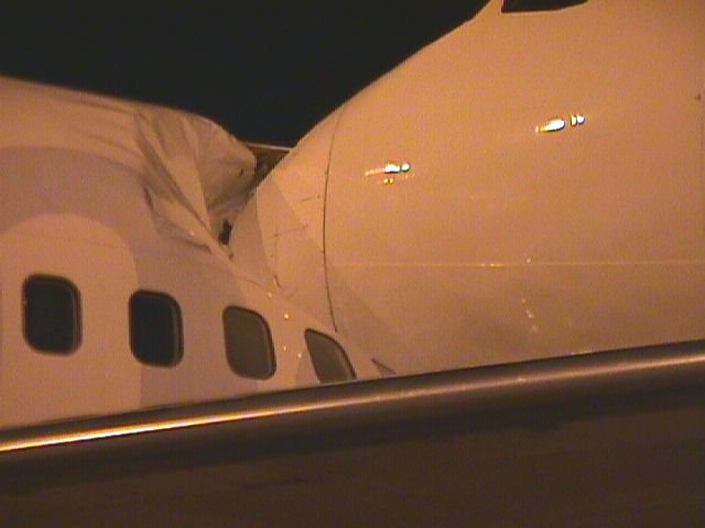 B737-vs-A330-03.jpg