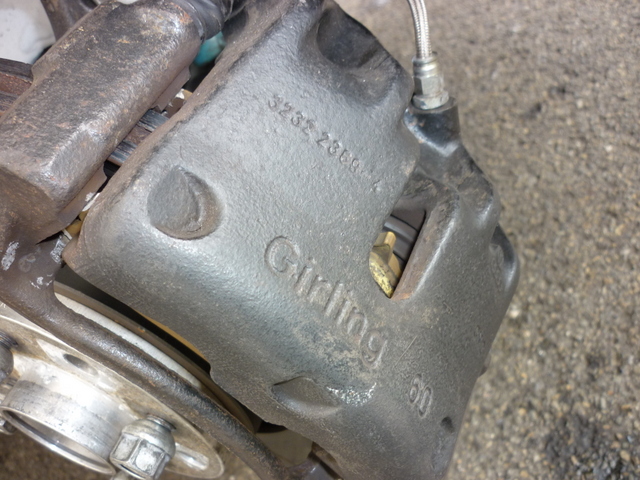 Freins2pistons 002.jpg