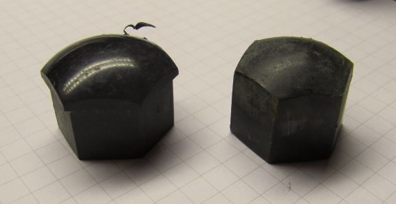 capuchons de vis de roue.JPG